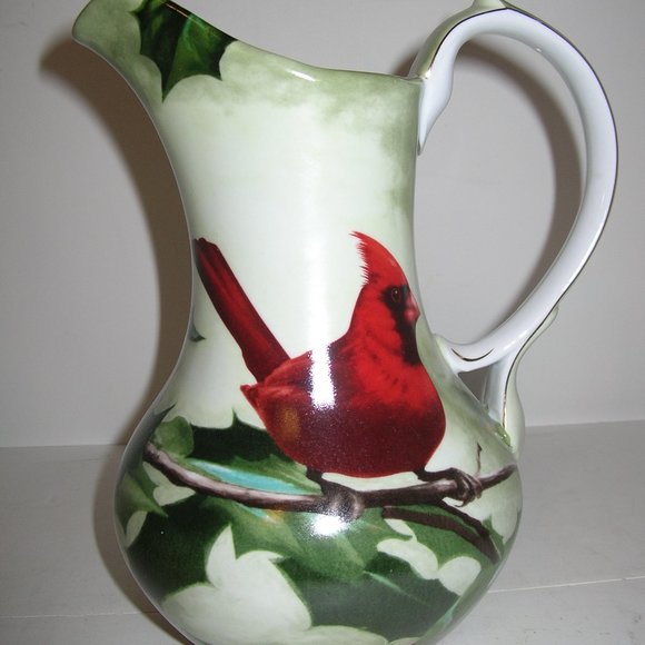 CARDINAL IN HOLLY "CHRISTMAS" CANDY LIVING QUARTERS 10.5" PITCHER Hautman NIB - Picture 3 of 8